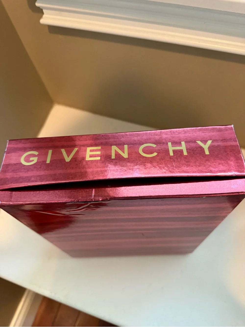 Givenchy Christmas Holiday Gift Box Tony Bennett